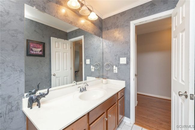 Full bath, 2nd floor | Image 26