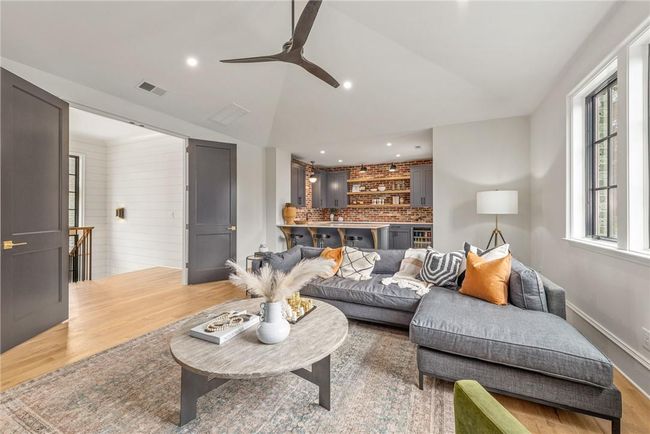 6015 Lansing Dr, House other with 5 bedrooms, 6 bathrooms and null parking in Charlotte NC | Image 40