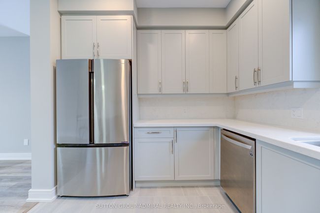 25 - 33 Jarvis St, House attached with 3 bedrooms, 3 bathrooms and 1 parking in Brantford ON | Image 17