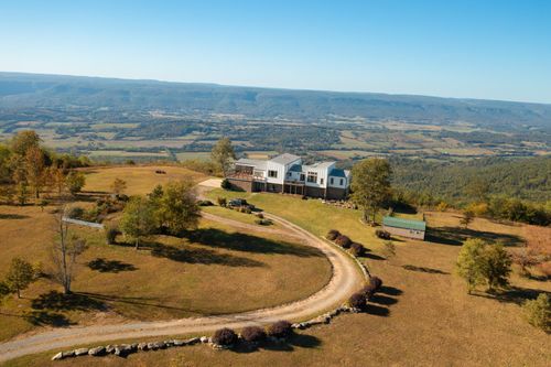 99 Raven Crest Trl, Graysville, TN, 37338 | Card Image