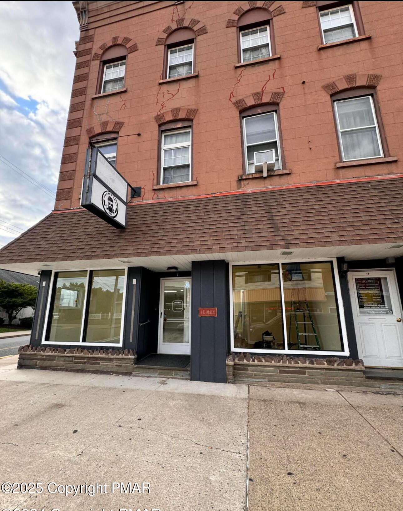 1 E Main St, Plymouth, PA 18651