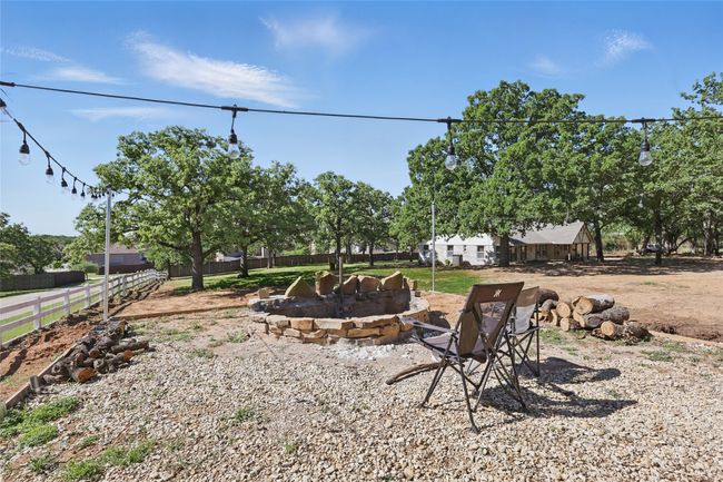 2204 Church Dr, House other with 3 bedrooms, 2 bathrooms and null parking in Corinth TX | Image 35