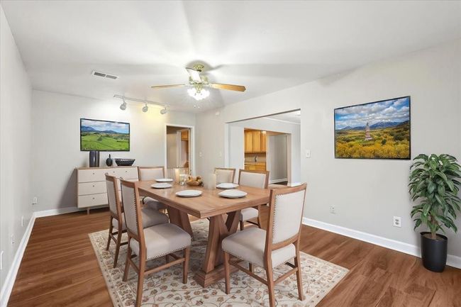 Dining area - virtually staged | Image 7