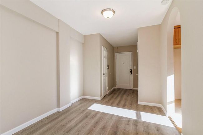 APT-1B - 30 Davenport Ave, Home with 1 bedrooms, 1 bathrooms and null parking in New Rochelle NY | Image 4