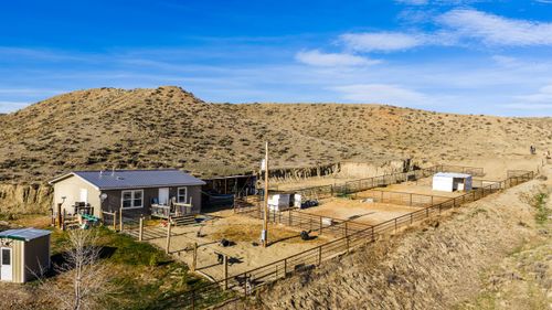 1342 Sussex Rd, Kaycee, WY, 82639-9621 | Card Image
