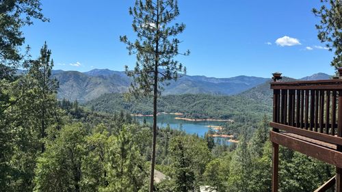 1800 Red Ciiff, Lakehead, CA, 96051 | Card Image
