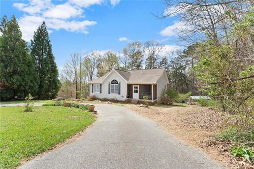 64 Wild Ridge Ln, Dahlonega, GA, 30533-9110 | Card Image