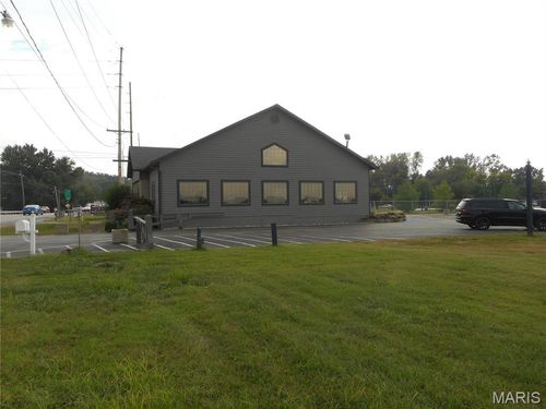 3711 S State Route 157, Glen Carbon, IL, 62034-1142 | Card Image
