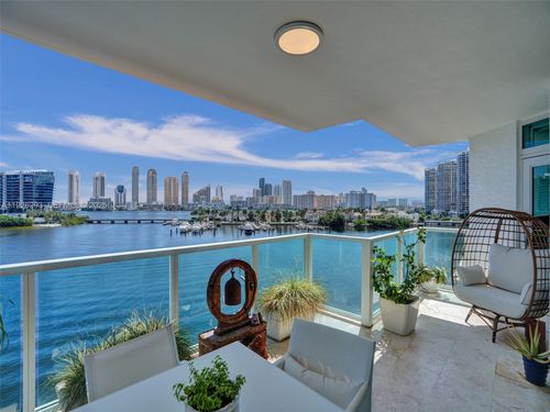 704-3201 Ne 183rd St, Aventura, FL, 33160-2486 | Card Image