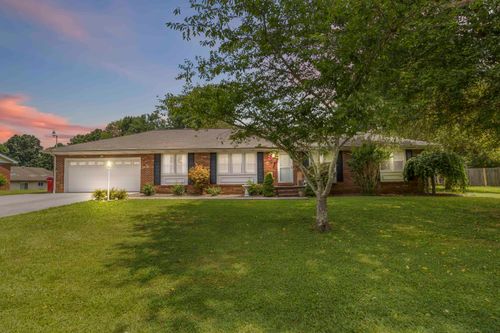 1010 Pleasure Ridge Dr, Corbin, KY, 40701-8768 | Card Image