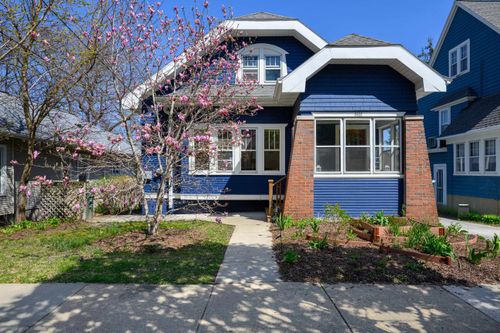 2422 Chamberlain Avenue, Madison, WI, 53726 | Card Image