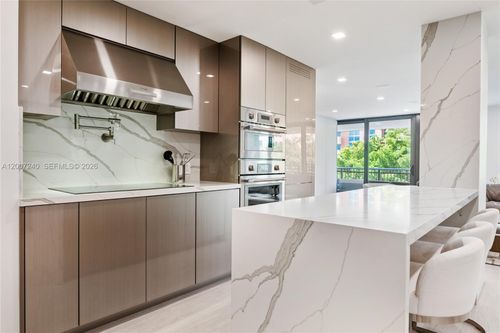 5e-2901 S Bayshore Dr, Miami, FL, 33133-6001 | Card Image