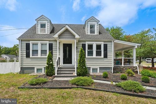 110 S Bridgeboro St, Delran, NJ, 08075-1800 | Card Image