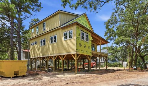 59 Hook Dr, Pawleys Island, SC, 29585-6562 | Card Image