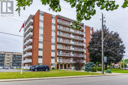 805-8 Woodman Dr S, Hamilton, ON, L8K4C9 | Card Image
