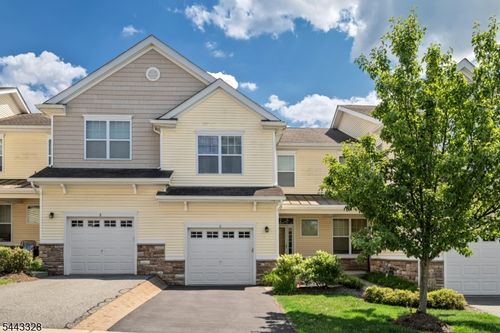 6 Alexanders Rd, Hackettstown, NJ, 07840-3834 | Card Image
