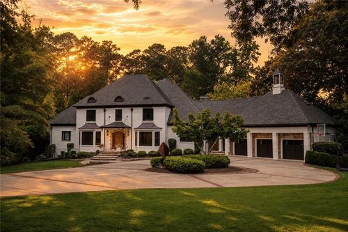 4500 Powers Ferry Rd, Atlanta, GA, 30327-3425 | Card Image