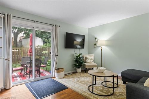 26-211 Veronica Dr, Kitchener, ON, N2A2R8 | Card Image