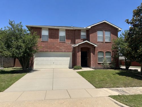 2233 Chestnut Dr, Little Elm, TX, 75068-5673 | Card Image