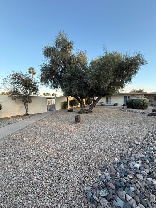 16653 N 103rd Ave, Sun City, AZ, 85351-1187 | Card Image