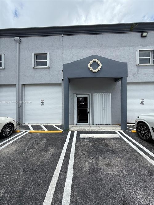 unit-2a-10181 Nw 58th St, Doral, FL, 33178-2705 | Card Image