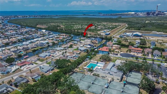 6530 Manila Palm Way, House other with 4 bedrooms, 2 bathrooms and null parking in APOLLO BEACH FL | Image 71