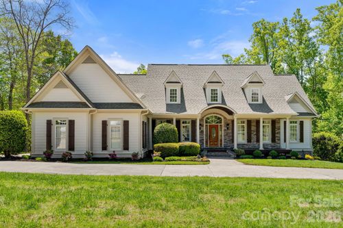 7601 Crossing Ridge Dr, Belews Creek, NC, 27009-9218 | Card Image