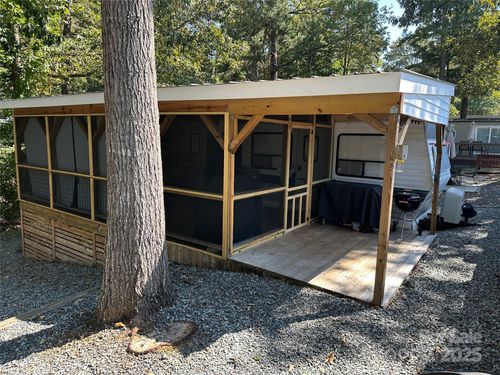 110 Meadowview Cir, Badin Lake, NC, 28127 | Card Image