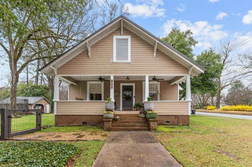 318 W South St, GREENSBORO, GA, 30642-1062 | Card Image