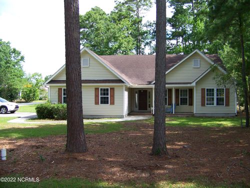 901 Lord Granville Dr, Morehead City, NC, 28557-8972 | Card Image