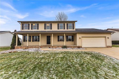 2080 Marwood Circle, Alliance, OH, 44601 | Card Image