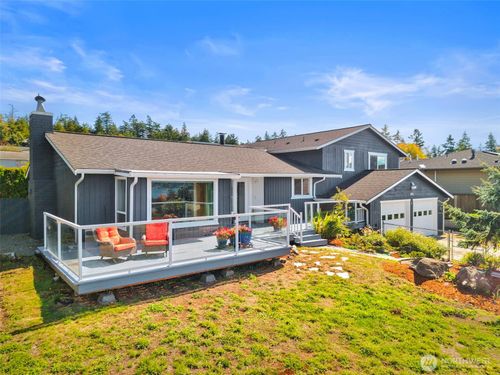 150 N Rhododendron Dr, Port Townsend, WA, 98368-9428 | Card Image
