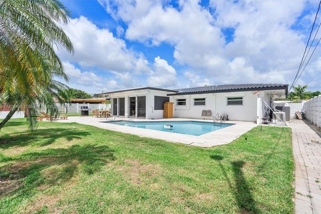 417 N Highland Dr, House other with 3 bedrooms, 2 bathrooms and null parking in Hollywood FL | Image 35