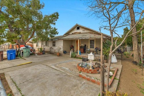 639 Tuolumne Street, Parlier, CA, 93648 | Card Image