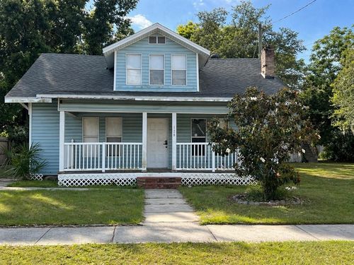 128 Avenue D Sw, WINTER HAVEN, FL, 33880-3421 | Card Image