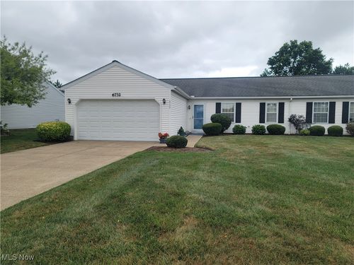 6732 Farmingdale Ln, Mentor, OH, 44060-3990 | Card Image