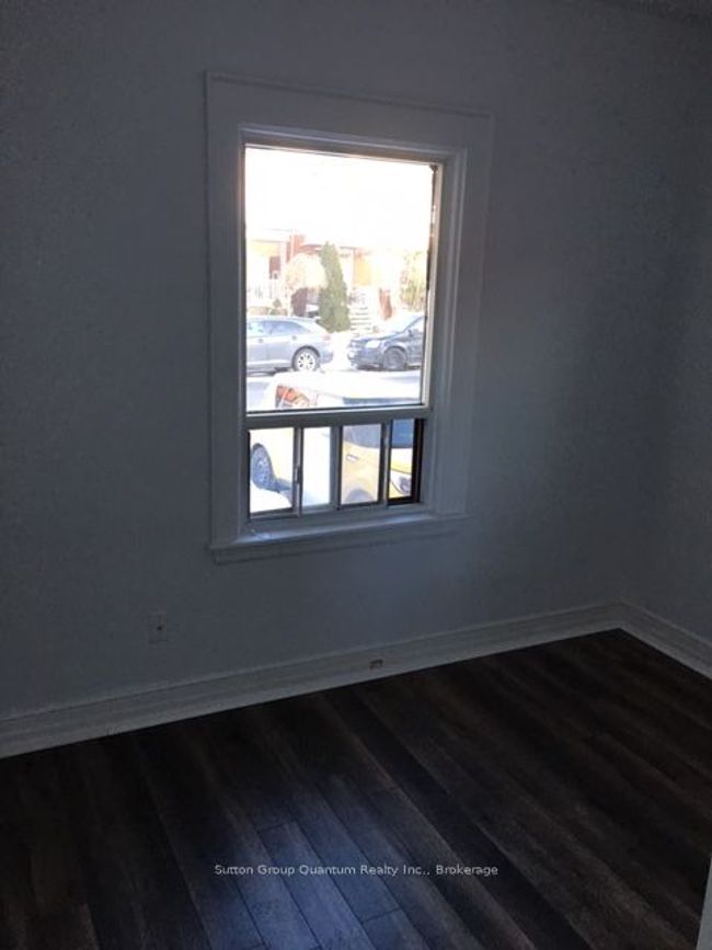 992 Montclair Ave, House other with 5 bedrooms, 3 bathrooms and 2 parking in Hamilton ON | Image 31