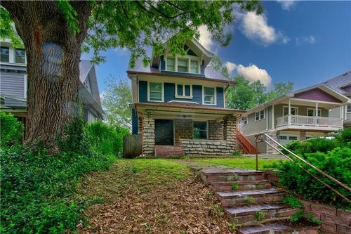 2803 Harrison St, Kansas City, MO, 64109-1203 | Card Image