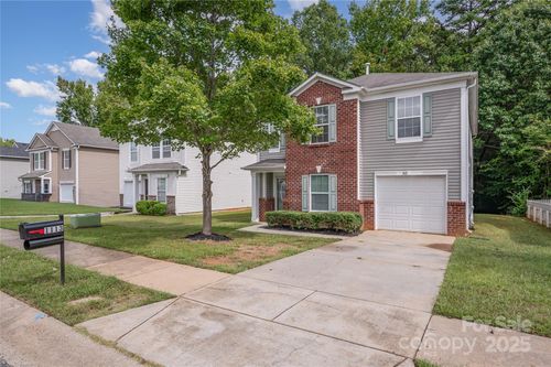 1113 Swearngan Ridge Ct, Charlotte, NC, 28216-2982 | Card Image
