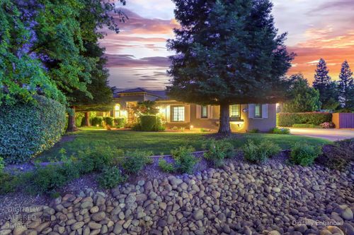 9388 Secretariat Ln, Elk Grove, CA, 95624-5030 | Card Image