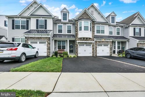 311 Flintrock Ct, COLLEGEVILLE, PA, 19426-1348 | Card Image