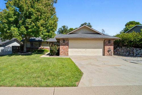 1728 Almaden Dr, Redding, CA, 96001-2250 | Card Image