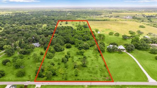 3717 County Road 326, Alvin, TX, 77511 | Card Image