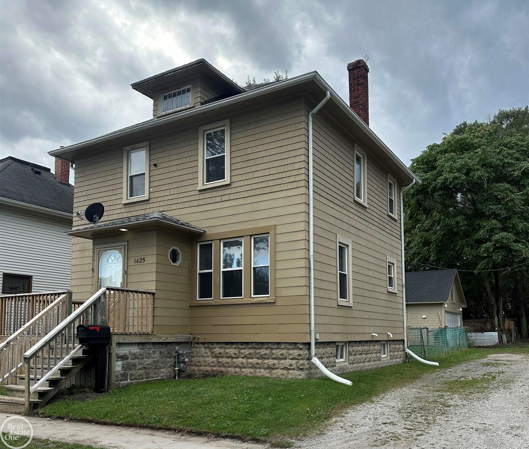 14th St, Port Huron, MI 48060