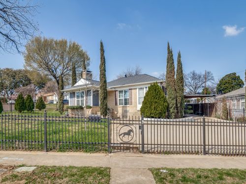 705 Reverchon Dr, Dallas, TX, 75211-2334 | Card Image