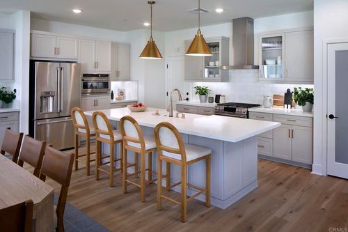 35305 Ponderosa Pl, Fallbrook, CA, 92028-6581 | Card Image