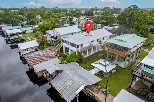 78 Se 901st Ave, Suwannee, FL, 32692 | Card Image