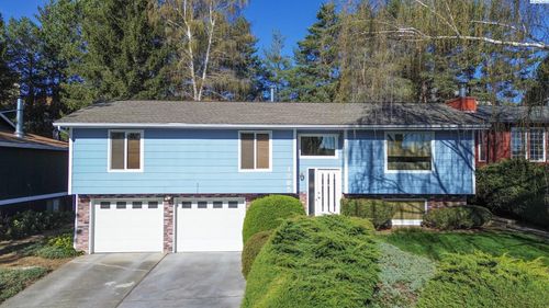 1285 Se Earthtone Ct, Pullman, WA, 99163-5403 | Card Image