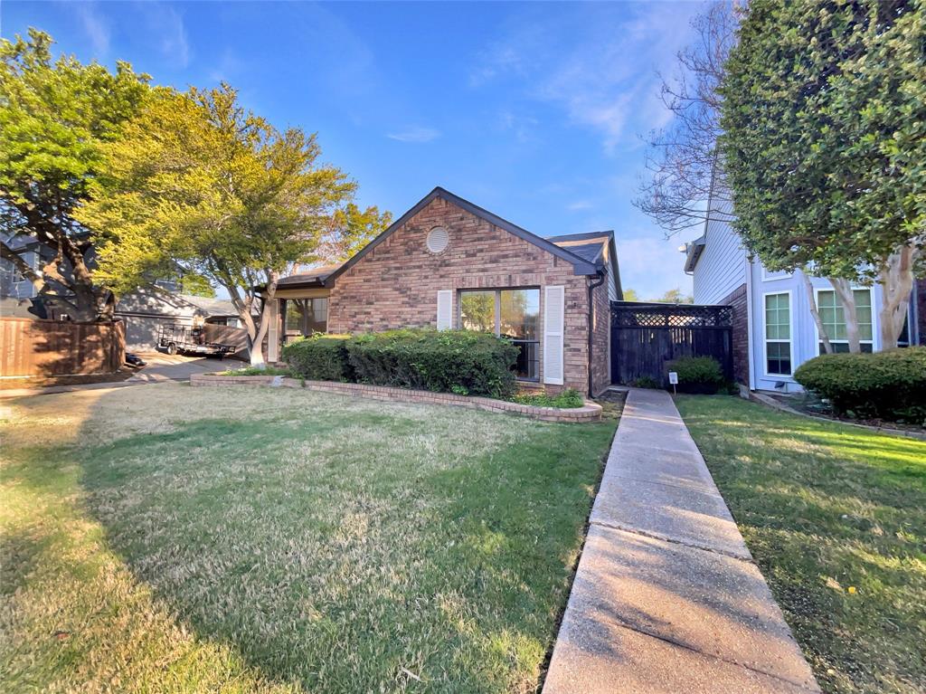 Clearview Ct, Carrollton, TX 75010