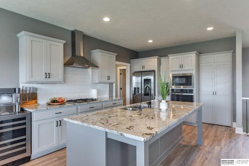 20618 Boulder St, Gretna, NE, 68028-4077 | Card Image